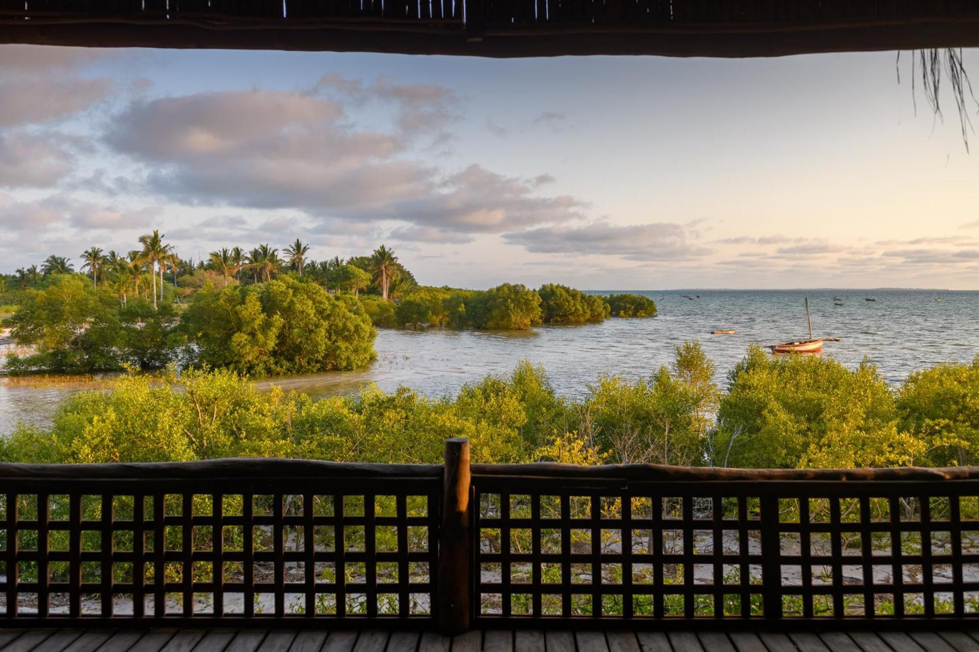 Ocean Pearl Beach Lodge Vilanculos Extérieur photo